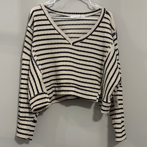 Altar’d State Cropped Stripe V-Neck Sweater Sz XL NWT - Picture 1 of 6